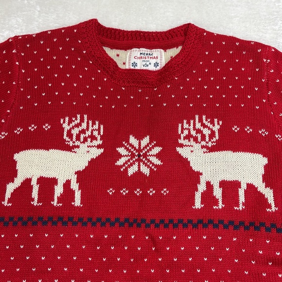 V28 Merry Christmas Sweater with Reindeer Size Small - Picture 2 of 9
